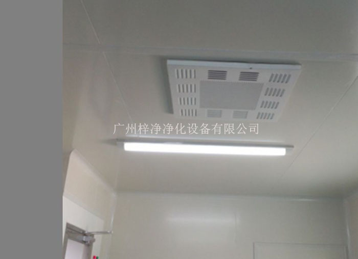 高效送風(fēng)口的尺寸效率要求，必須符合潔凈車間現(xiàn)場設(shè)計要求和客戶應(yīng)用標準。